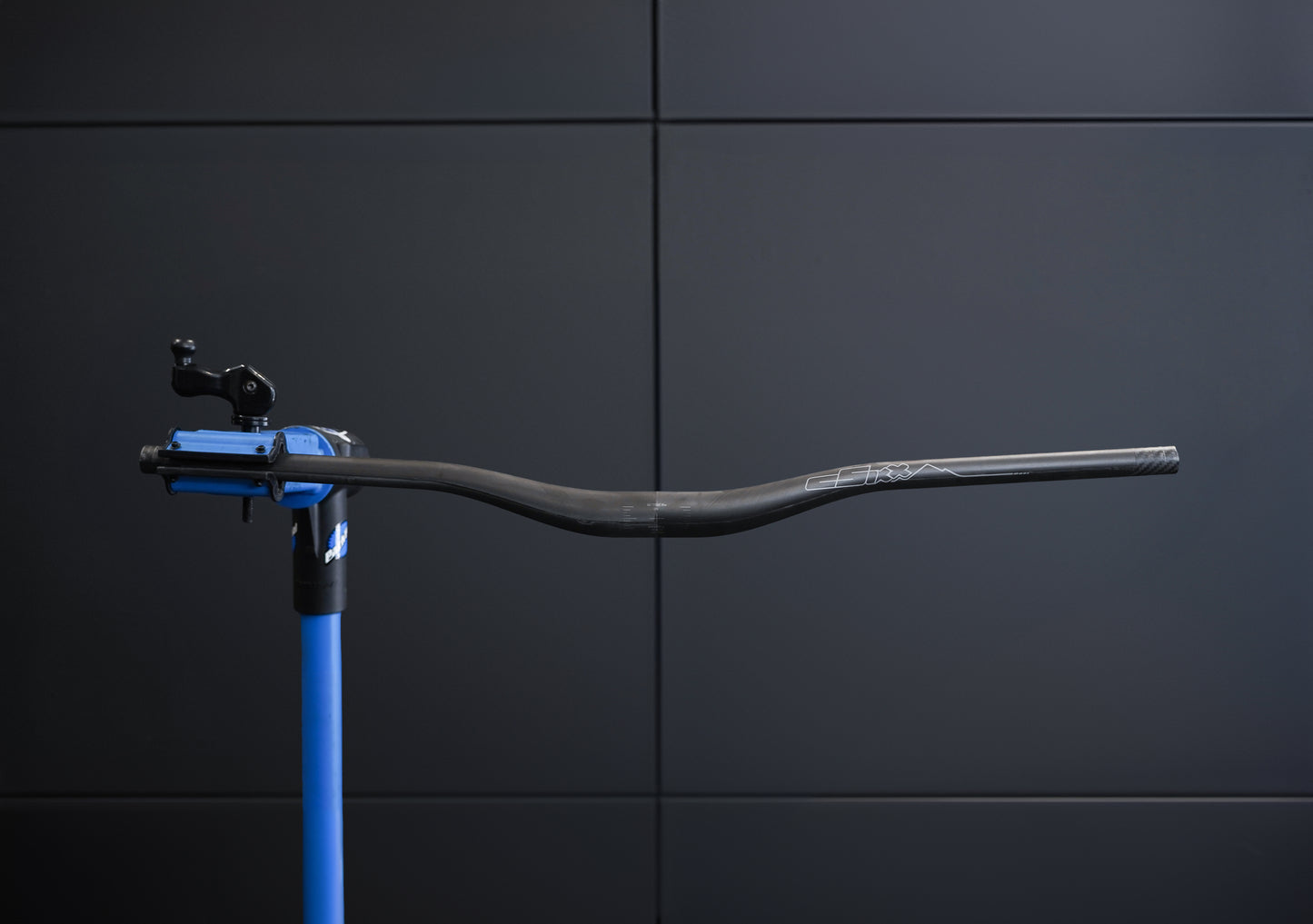 Riser HandleBar - Carbon Fiber - 35mm